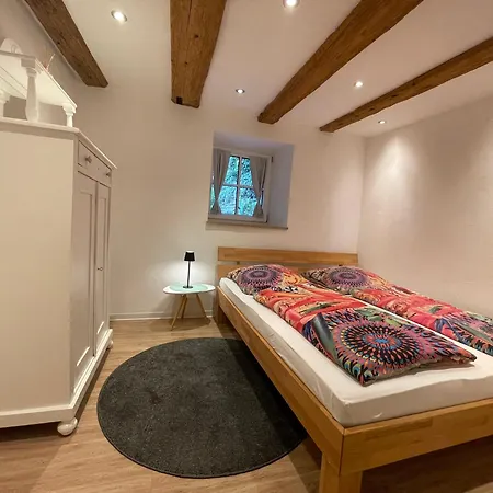 דירה Altbauwohnung Stadtmitte שווביש האל