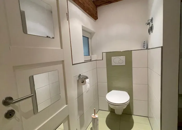 Altbauwohnung Stadtmitte דירה