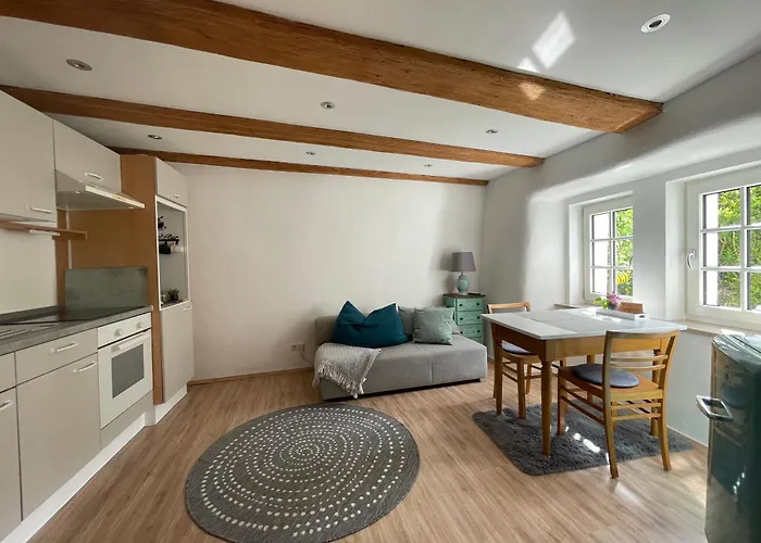 Altbauwohnung Stadtmitte *